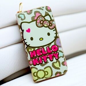 Hello Kitty Hearts Wallet